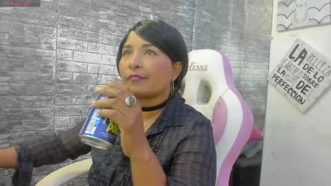 LINA SANCHEZ online show from 6, 6, 2026
