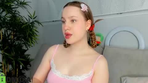 Lina online show from 19, 6, 2026