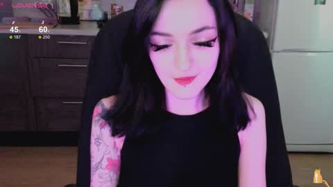 Snapshot of lina_tyaan chatting on 2, 10, 2025 Lina 3  1715622743 online show from 2, 10, 2025