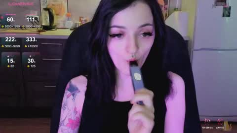 Snapshot of lina_tyaan chatting on 4, 10, 2025 Lina 3  1715622743 online show from 4, 10, 2025
