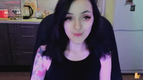 Snapshot of lina_tyaan chatting on 6, 10, 2025 Lina 3  1715622743 online show from 6, 10, 2025