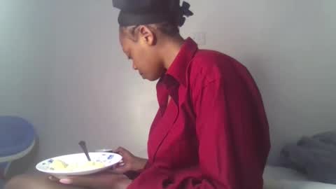 linahusu online show from 22, 11, 2025