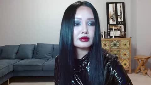 LinaKim online show from 21, 1, 2025