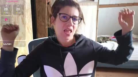 Snapshot of linalou4thanks chatting on 11, 2, 2025 Lina online show from 11, 2, 2025