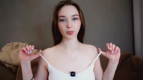 Snapshot of linalure chatting on 19, 12, 2025 Lina online show from 19, 12, 2025