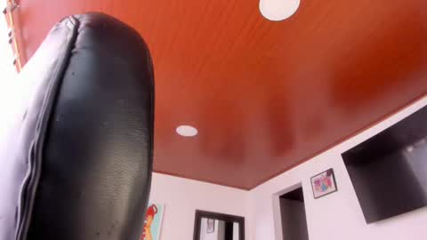 Snapshot of linaresjesica chatting on 6, 1, 2025 Jessi  Freelance Model online show from 6, 1, 2025