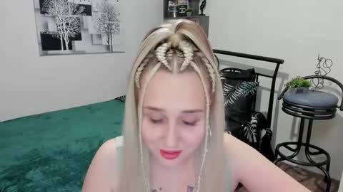 Lina online show from 26, 2, 2025