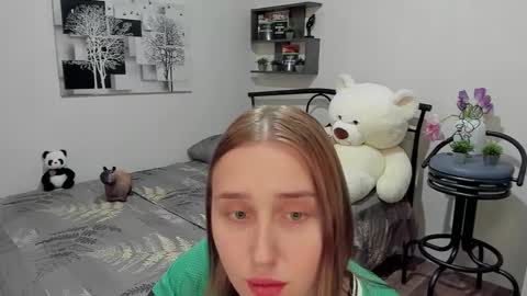 Lina online show from 12, 3, 2025