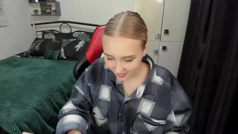 Lina online show from 18, 9, 2025