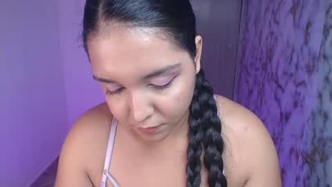 lincy_honeyy online show from 14, 4, 2026