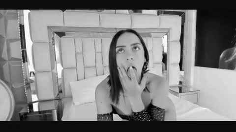 Lincy Rios  online show from 20, 10, 2025