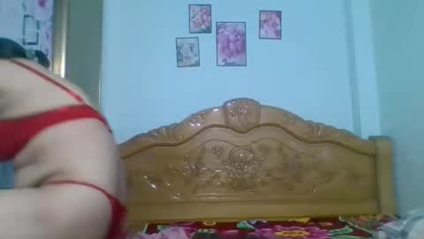 linda2493 online show from 18, 9, 2025