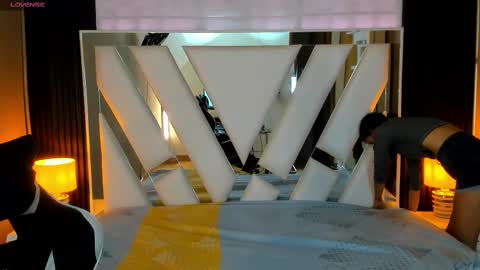  Linda  online show from 21, 9, 2025