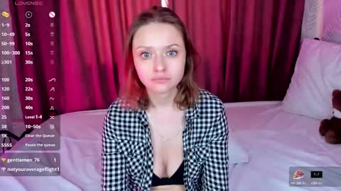 Snapshot of linda__bryant chatting on 21, 2, 2025 Linda GMT2 Mon Tu Fri Sa Su 0300am-1000 am online show from 21, 2, 2025