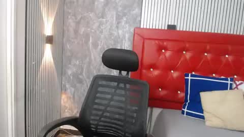 Snapshot of linda__mature chatting on 14, 6, 2026 Linda online show from 14, 6, 2026