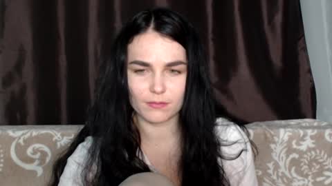 Linda online show from 4, 3, 2025