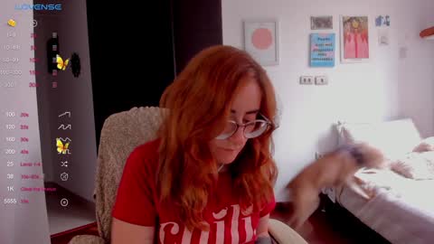 Snapshot of linda_giggle chatting on 7, 1, 2025 Giggles online show from 7, 1, 2025