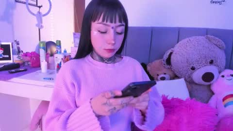 Snapshot of linda_milleer_ chatting on 19, 12, 2025 Lindaa maria online show from 19, 12, 2025