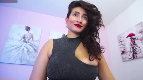 Maria Paula online show from 13, 1, 2025