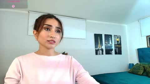Maria Paula online show from 9, 5, 2026