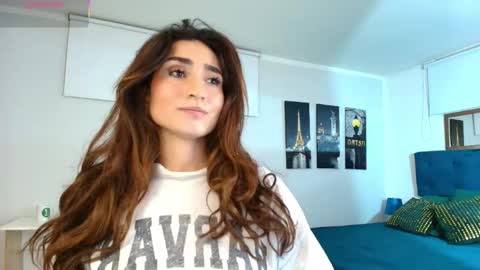Maria Paula online show from 10, 5, 2026