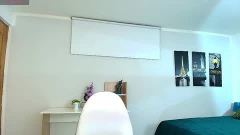 Maria Paula online show from 11, 5, 2026