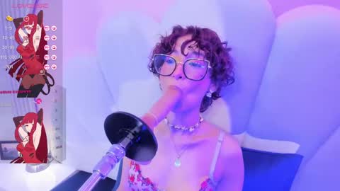 Snapshot of linda_sofi__ chatting on 7, 3, 2025 linda_sofi__ online show from 7, 3, 2025