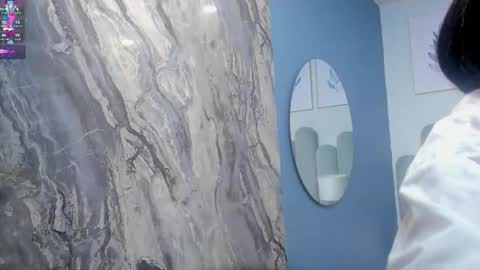 Snapshot of linda_sofi__ chatting on 18, 10, 2025 linda_sofi__ online show from 18, 10, 2025