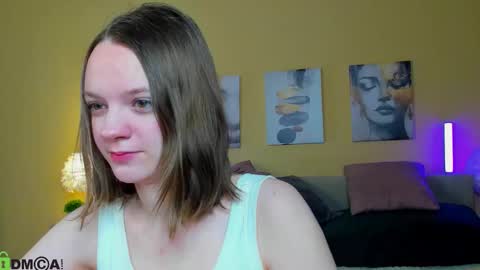 My real name is Olivia online show from 25, 3, 2026