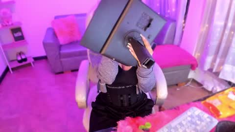 linda miller online show from 11, 1, 2025