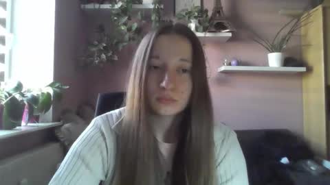 LindaAmore online show from 14, 10, 2025