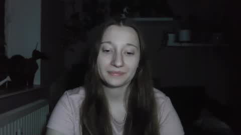 LindaAmore online show from 27, 10, 2025