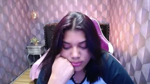 Snapshot of lindabreexlove chatting on 16, 12, 2024    online show from 16, 12, 2024