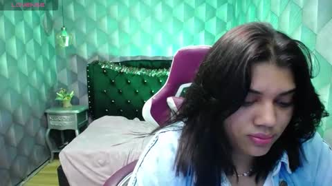 Snapshot of lindabreexlove chatting on 22, 12, 2024    online show from 22, 12, 2024