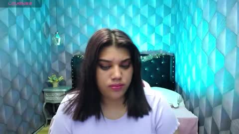 Snapshot of lindabreexlove chatting on 29, 12, 2024    online show from 29, 12, 2024