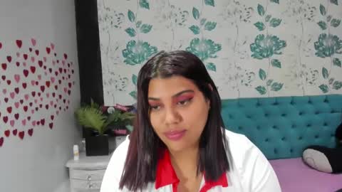 Snapshot of lindabreexlove chatting on 18, 1, 2025    online show from 18, 1, 2025