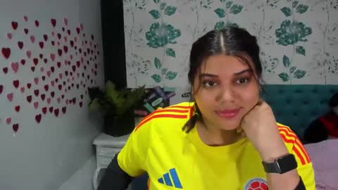 Snapshot of lindabreexlove chatting on 25, 1, 2025    online show from 25, 1, 2025
