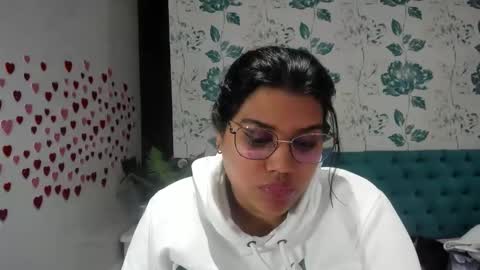 Snapshot of lindabreexlove chatting on 26, 1, 2025    online show from 26, 1, 2025