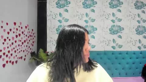 Snapshot of lindabreexlove chatting on 27, 1, 2025    online show from 27, 1, 2025