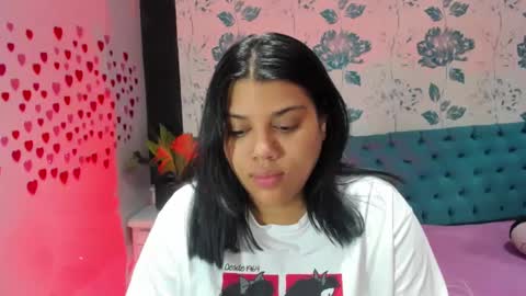 Snapshot of lindabreexlove chatting on 2, 2, 2025    online show from 2, 2, 2025