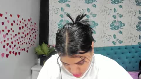 Snapshot of lindabreexlove chatting on 16, 2, 2025    online show from 16, 2, 2025