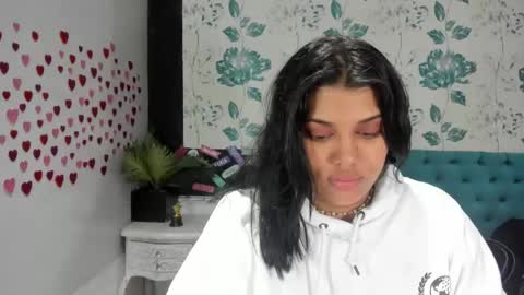 Snapshot of lindabreexlove chatting on 21, 2, 2025    online show from 21, 2, 2025