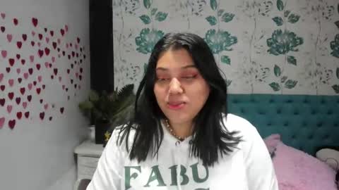 Snapshot of lindabreexlove chatting on 6, 3, 2025    online show from 6, 3, 2025