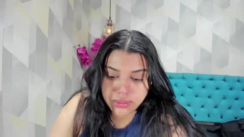 Snapshot of lindabreexlove chatting on 3, 10, 2025    online show from 3, 10, 2025