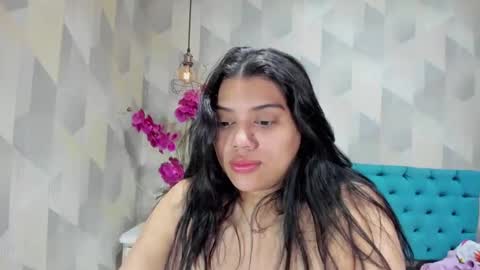 Snapshot of lindabreexlove chatting on 8, 10, 2025    online show from 8, 10, 2025