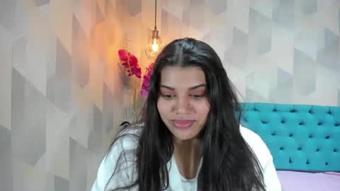Snapshot of lindabreexlove chatting on 5, 6, 2026 online show from 5, 6, 2026