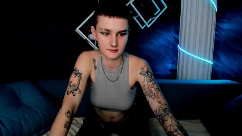 lindabryantt online show from 4, 3, 2025