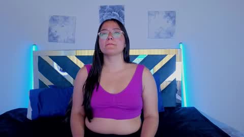 lindavega_ online show from 12, 9, 2025