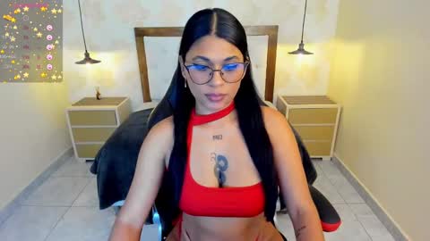L I N D S A Y  online show from 27, 2, 2025