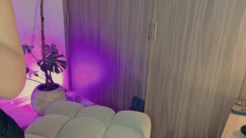 Snapshot of lindseymoss_ chatting on 9, 1, 2026 Lindsey Moss online show from 9, 1, 2026